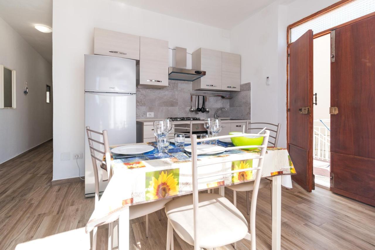 カーラゴノネCasa Riccioアパートメント エクステリア 写真
